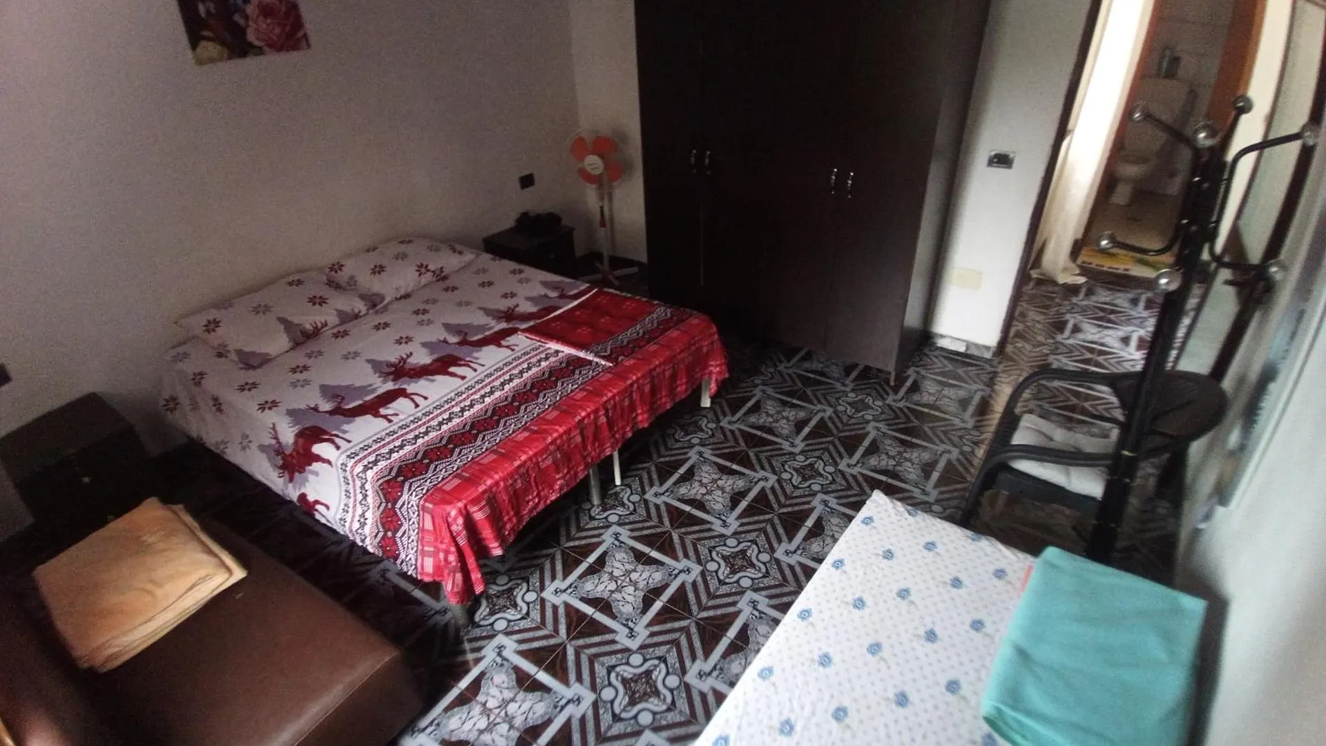 Private Flat In House 17 Apartment Tirana Homestay